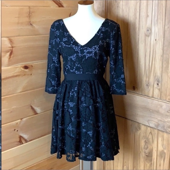 Victoria’s Secret black eyelet lace fit and flare dress Size 6 - Picture 5 of 9